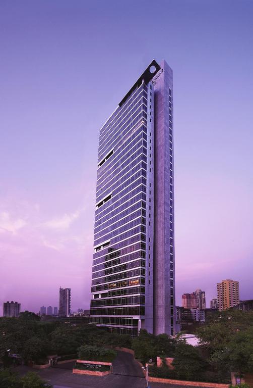 Four Season Hotel Mumbai Escorts