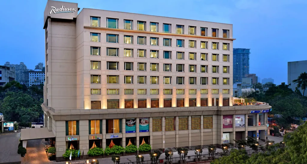 Radisson Hotel Goregaon Mumbai Escorts